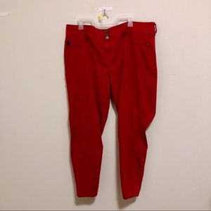 Red Torrid denim size 22R